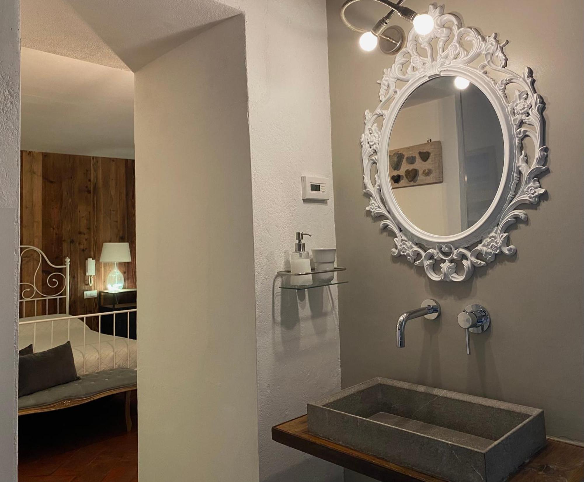 Bed And Breakfast Casa Del Nonno Adrara San Rocco Bagian luar foto